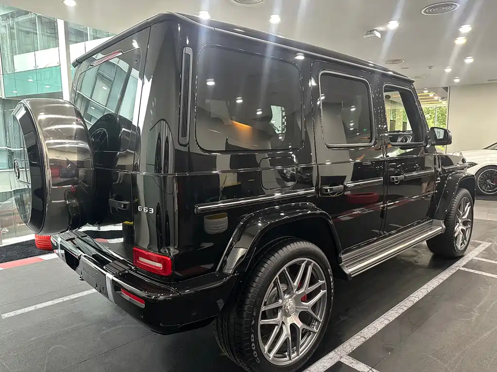 Mercedes-Benz G-Class AMG — фото 16
