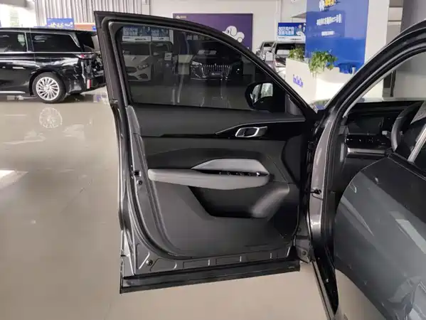 Changan Auchan Z6 2023