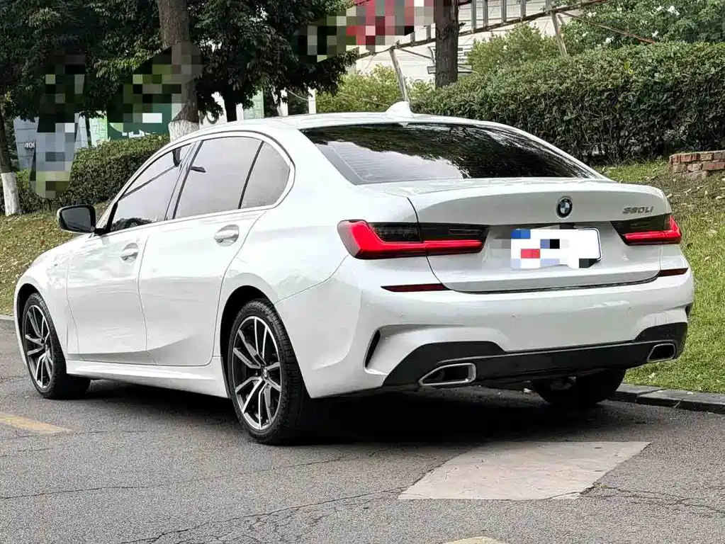BMW 3 Series 2022
