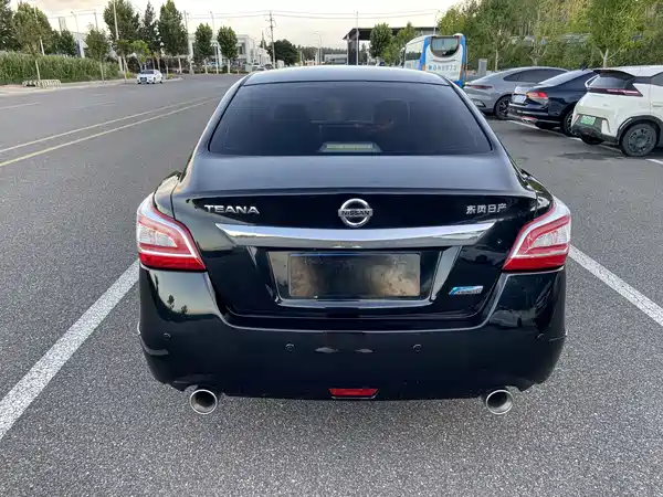 Nissan Teana 2015