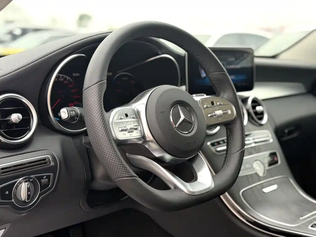 Mercedes-Benz C-Class 2021 — фото 4