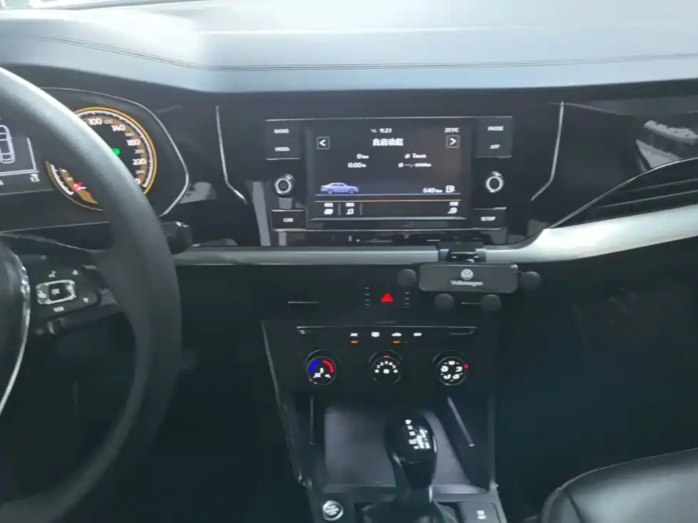 Volkswagen Passat 2019 — фото 13