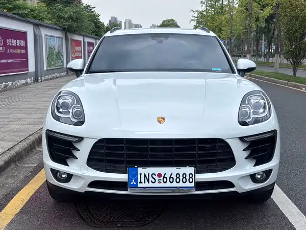 Porsche Macan 2018