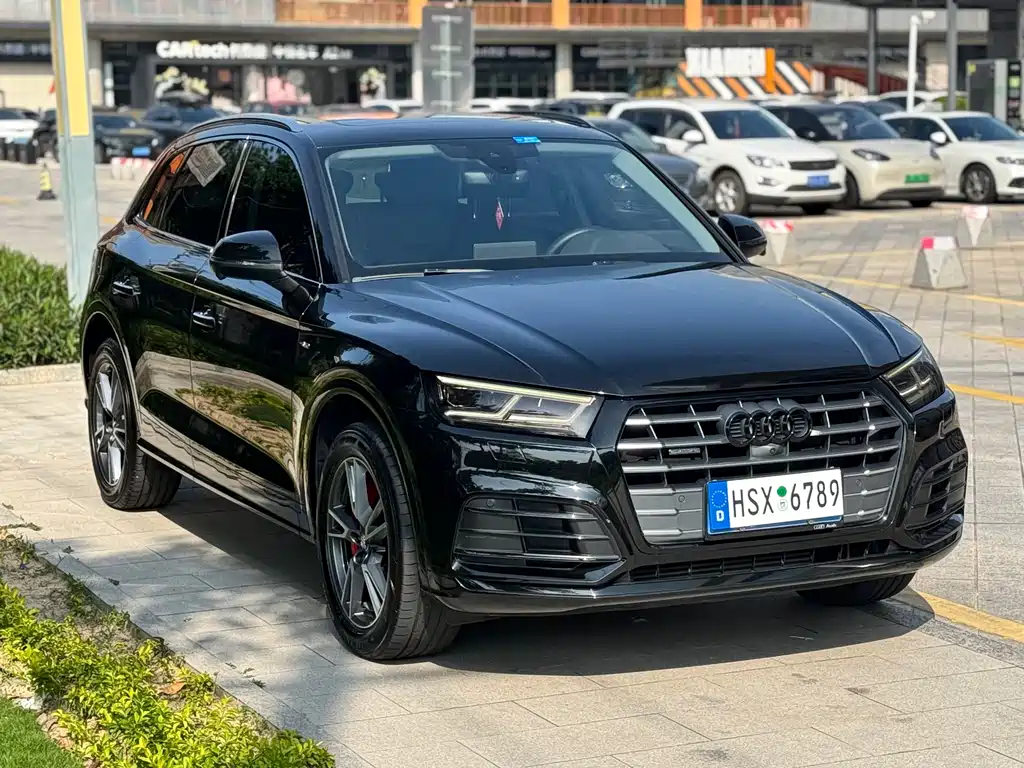 Audi Q5L 2021 — фото 3