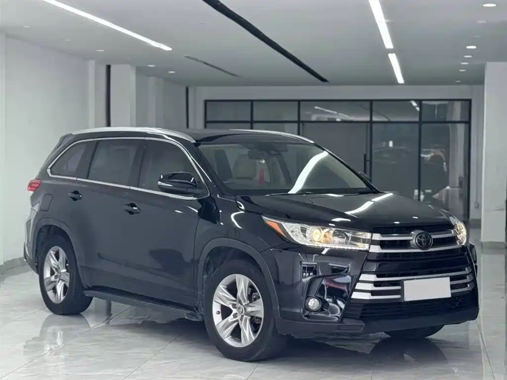 Toyota Highlander 2019 — фото 3