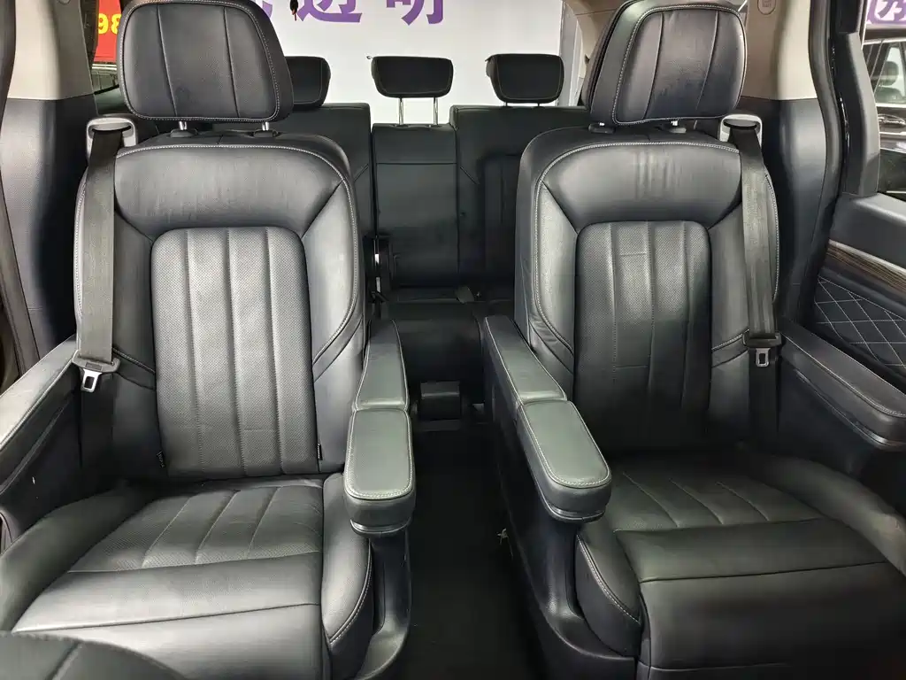 GAC Motor Trumpchi M8 2019 — фото 11