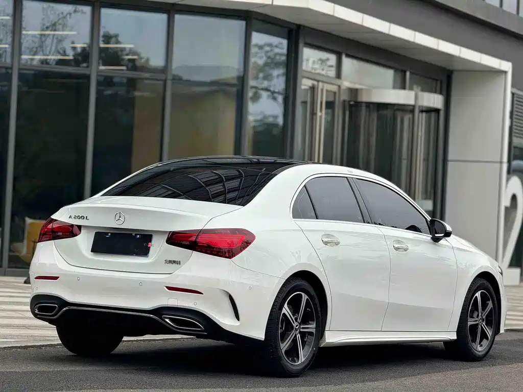 Mercedes-Benz A-Class 2023 — фото 8