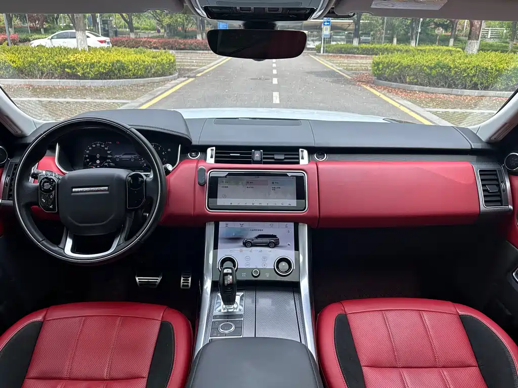 Land Rover Sport 2020 — фото 6