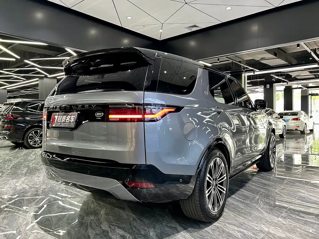 Land Rover Discovery 2021 — фото 5