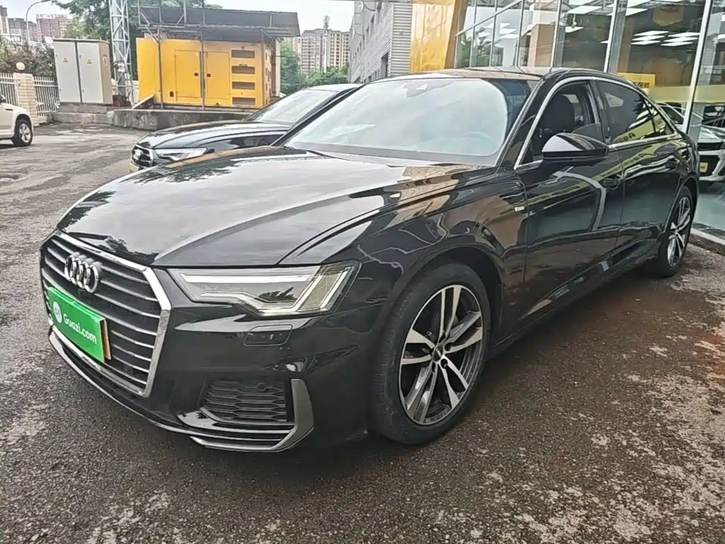 Audi A6L 2019 — фото 1