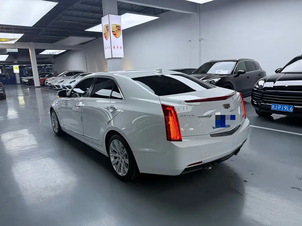 Cadillac ATS-L 2017 — фото 12