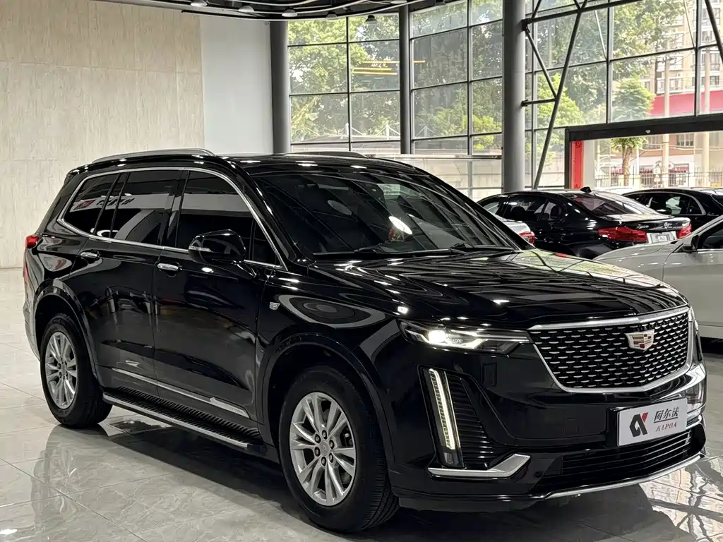 Cadillac XT6 2021 — фото 3