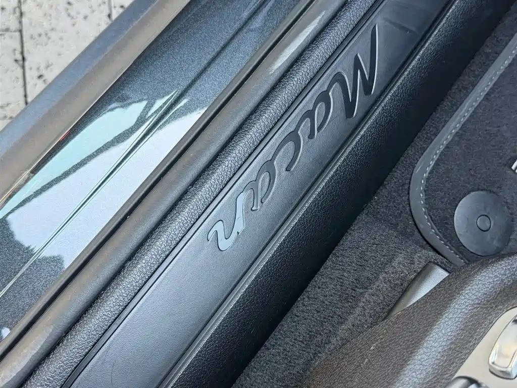 Porsche Macan 2025 — фото 13