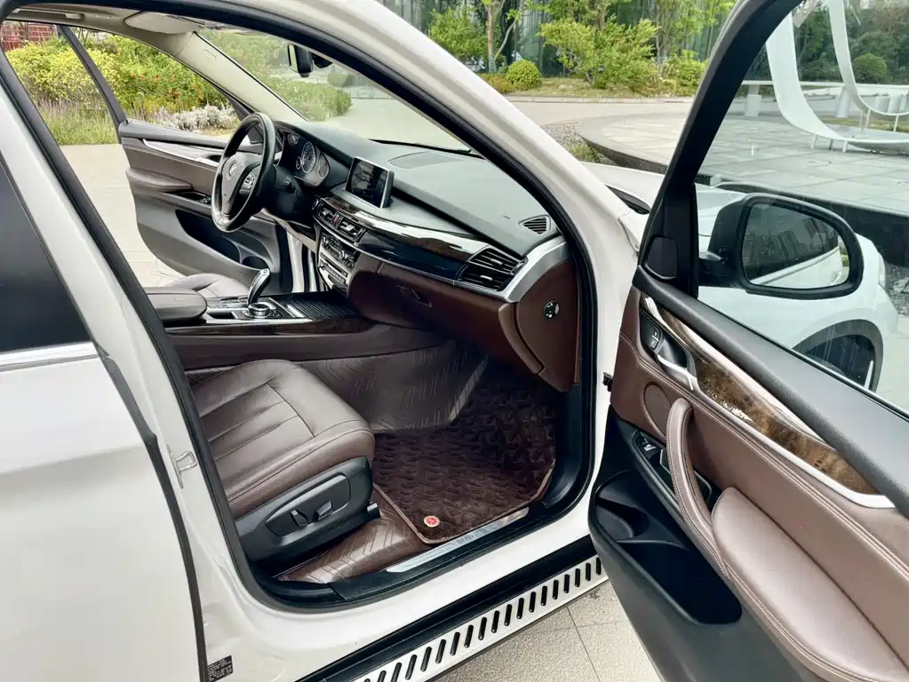 BMW X5 2015 — фото 10