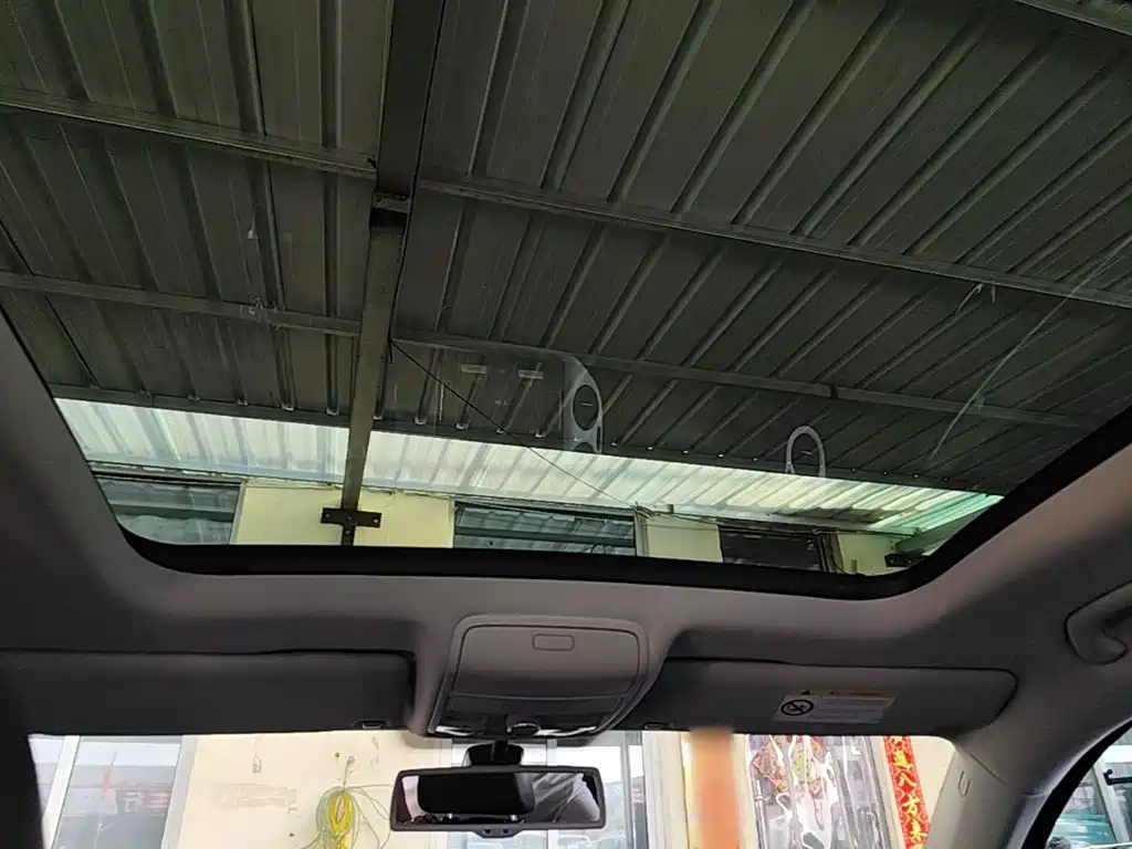 Volkswagen Tiguan 2016 — фото 18