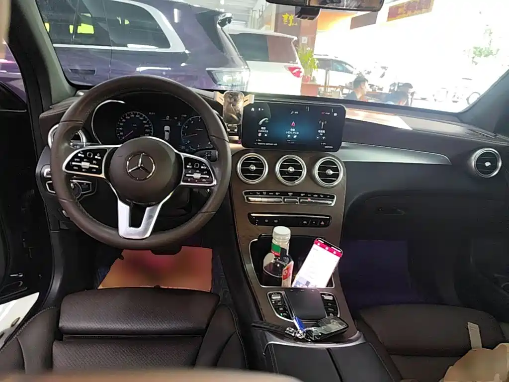 Mercedes-Benz GLC 2022 — фото 10