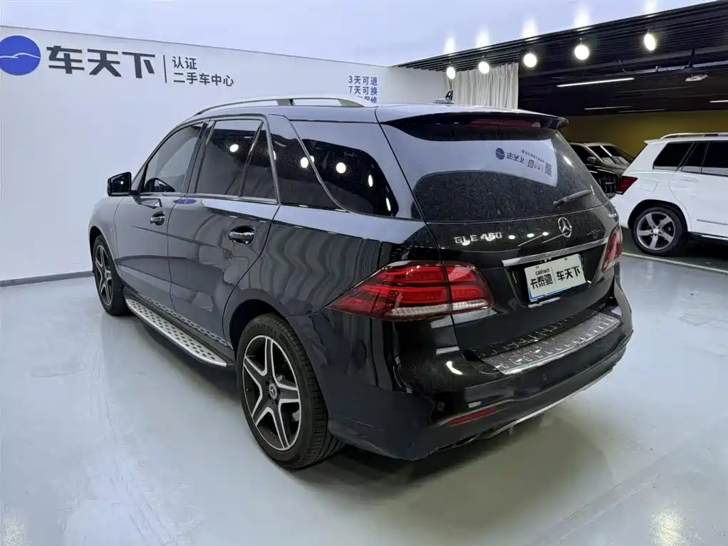 Mercedes-Benz GLE 2017 — фото 2