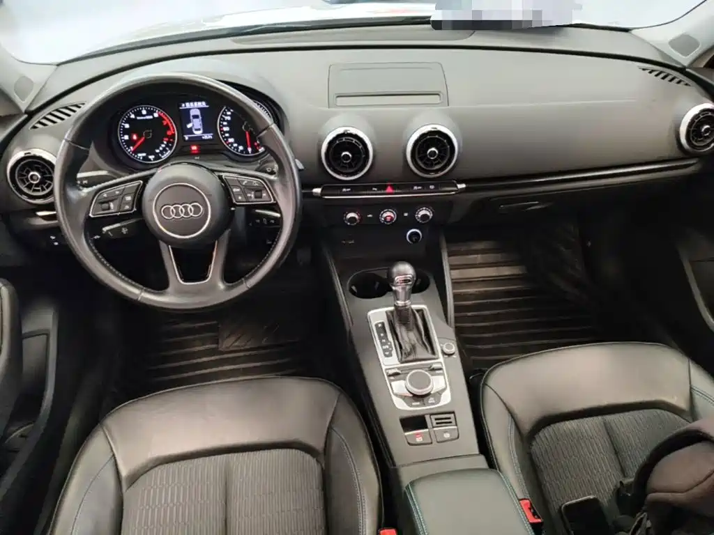 Audi A3 2020 — фото 16