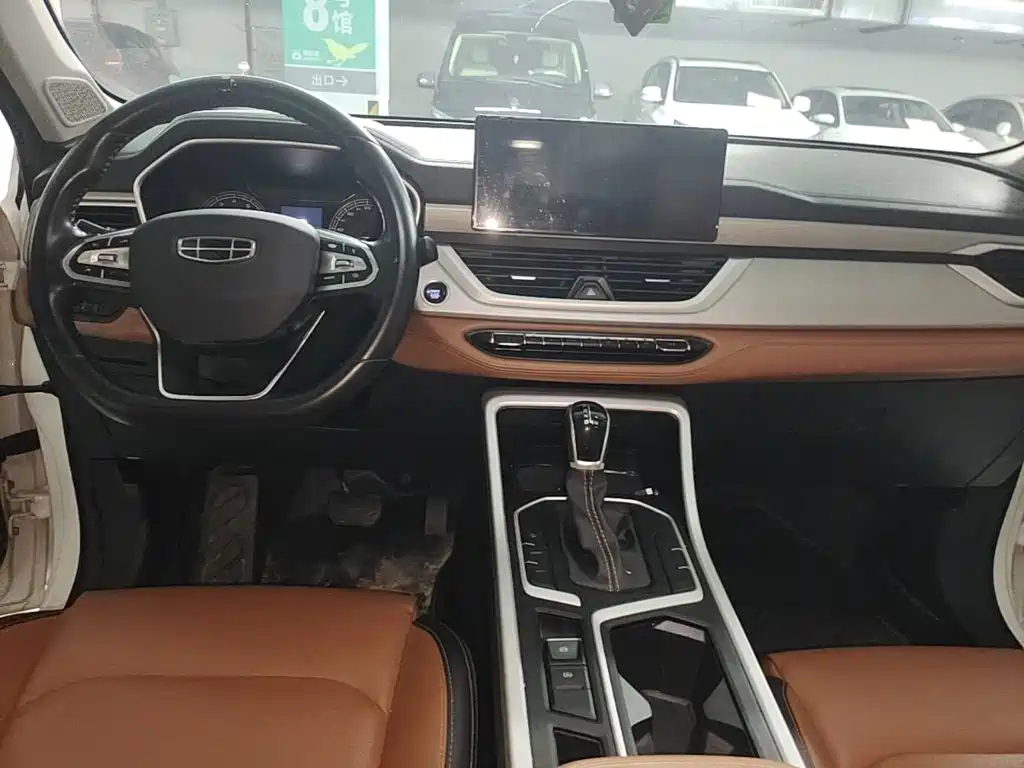 Geely Vision X6 2021 — фото 10