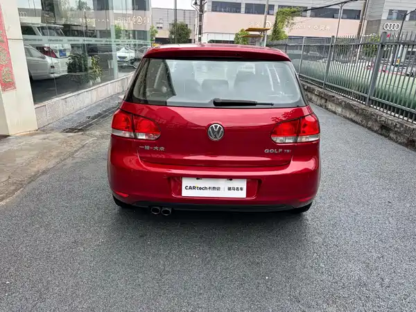 Volkswagen Golf 2011