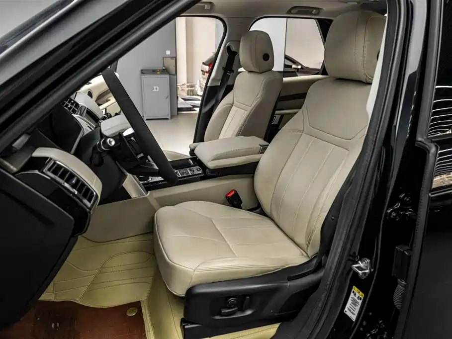 Land Rover Discovery 2019 — фото 23
