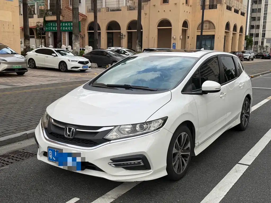 Honda Jade 2018 — фото 1