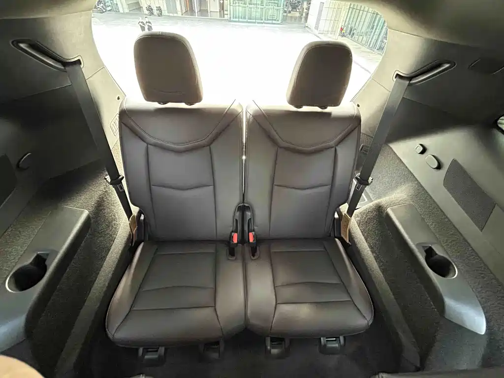 Cadillac XT6 2021 — фото 14