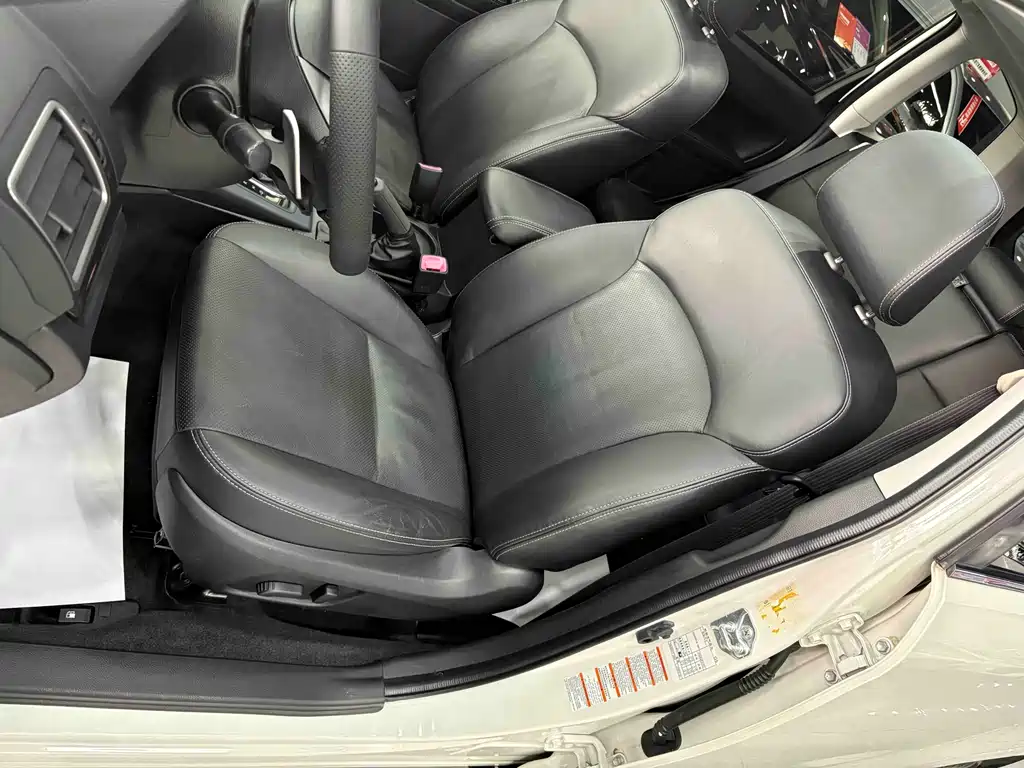 Subaru Forester 2016 — фото 11
