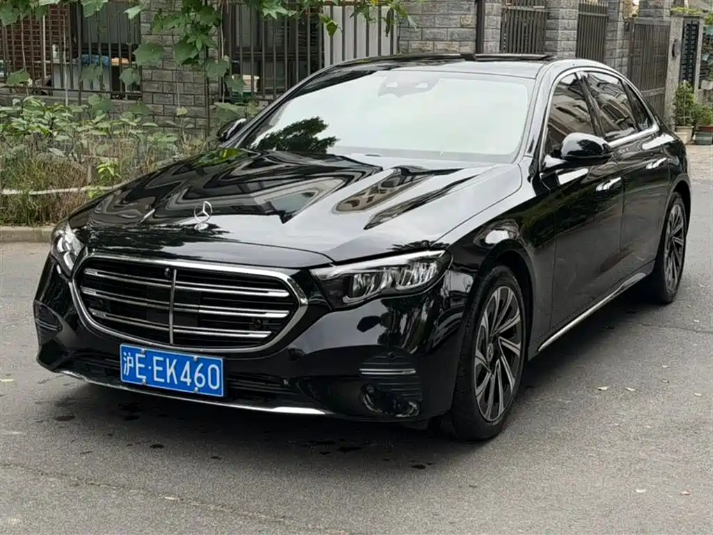 Mercedes-Benz E-Class 2024