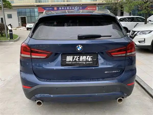 BMW X1 2021