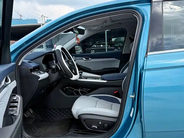 Geely Xingrui 2021