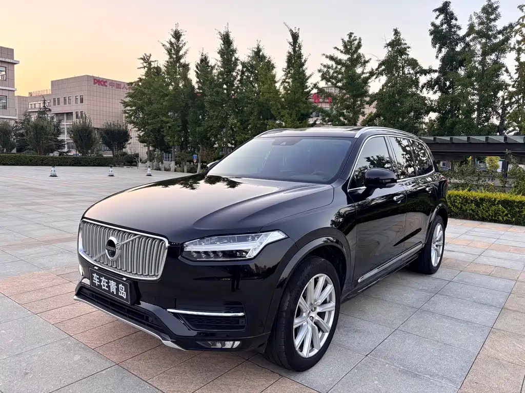 Volvo XC90 2019 — фото 2