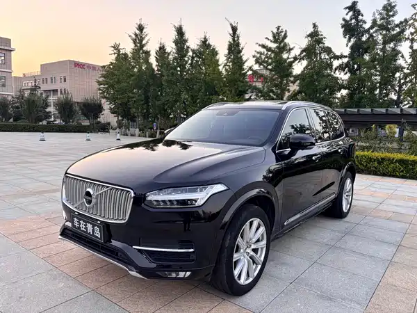 Volvo XC90 2019