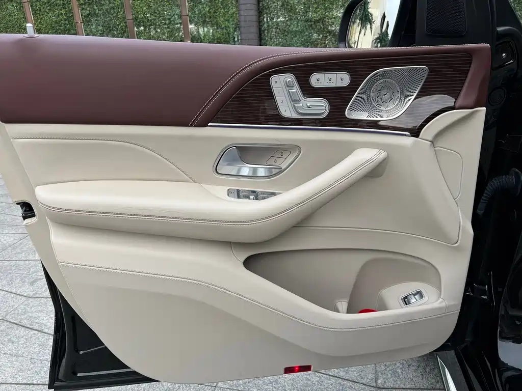 Mercedes-Benz GLS 2021 — фото 23