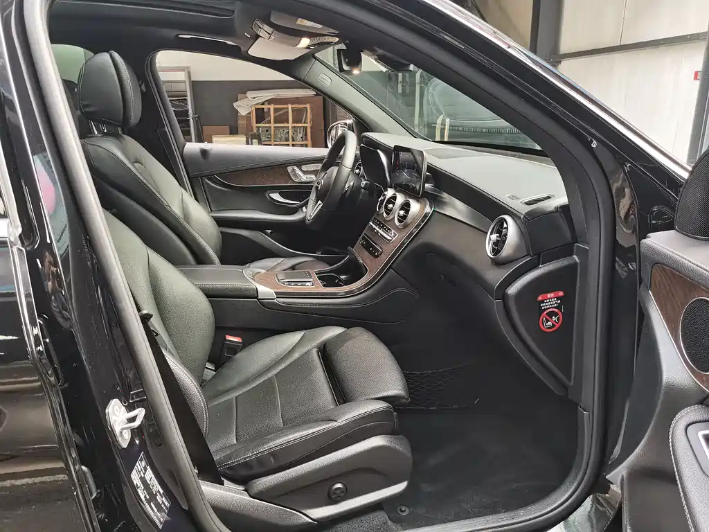 Mercedes-Benz GLC 2020 — фото 14