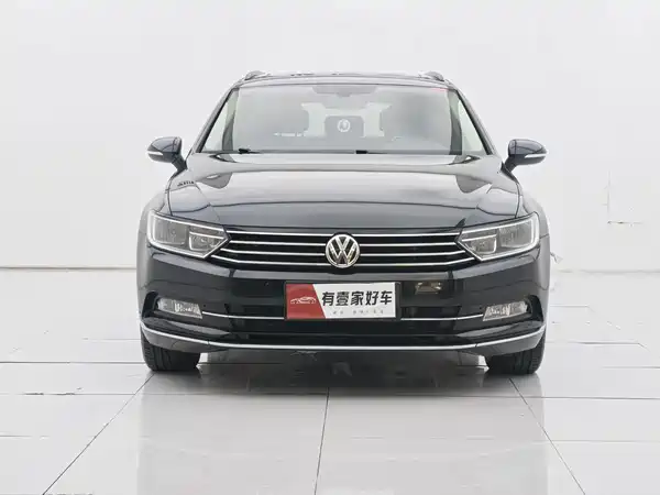 Volkswagen Viloran 2019