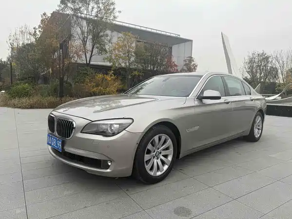 BMW 7 Series 2009