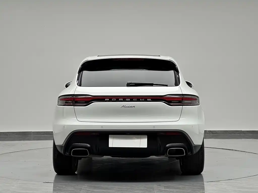 Porsche Macan 2023