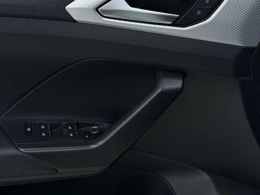 Volkswagen Explore The Shadows 2023