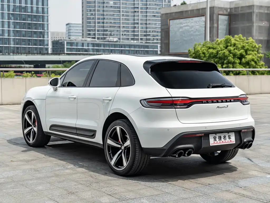 Porsche Macan 2023 — фото 7