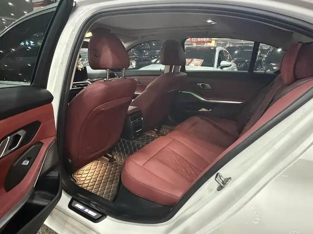 BMW 3 Series 2023