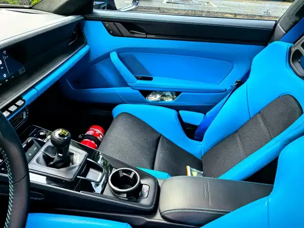 Porsche 911 2025