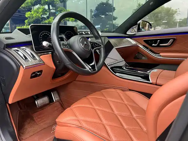 Mercedes-Benz Maybach S-Class 2023