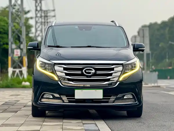 GAC Trumpchi M8 2018