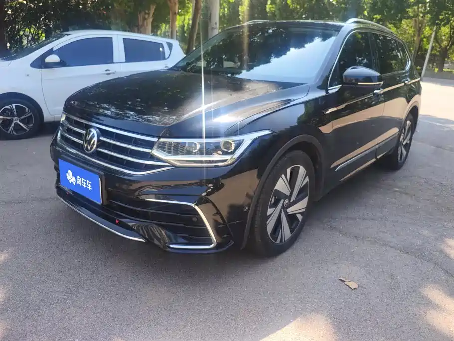 Volkswagen Tiguan L 2023