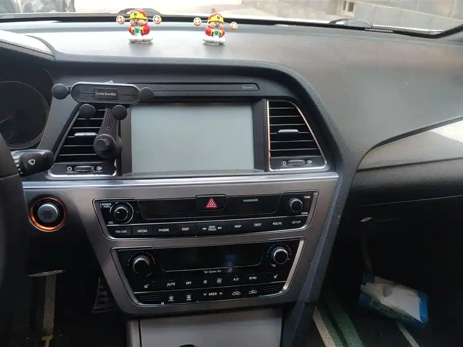 Hyundai Sonata 2016 — фото 13
