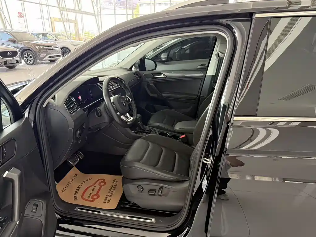 Volkswagen Tiguan L 2021