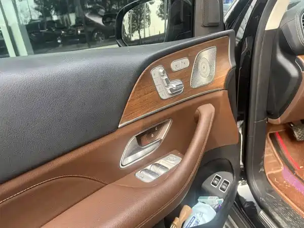 Mercedes-Benz GLE New Energy 2024