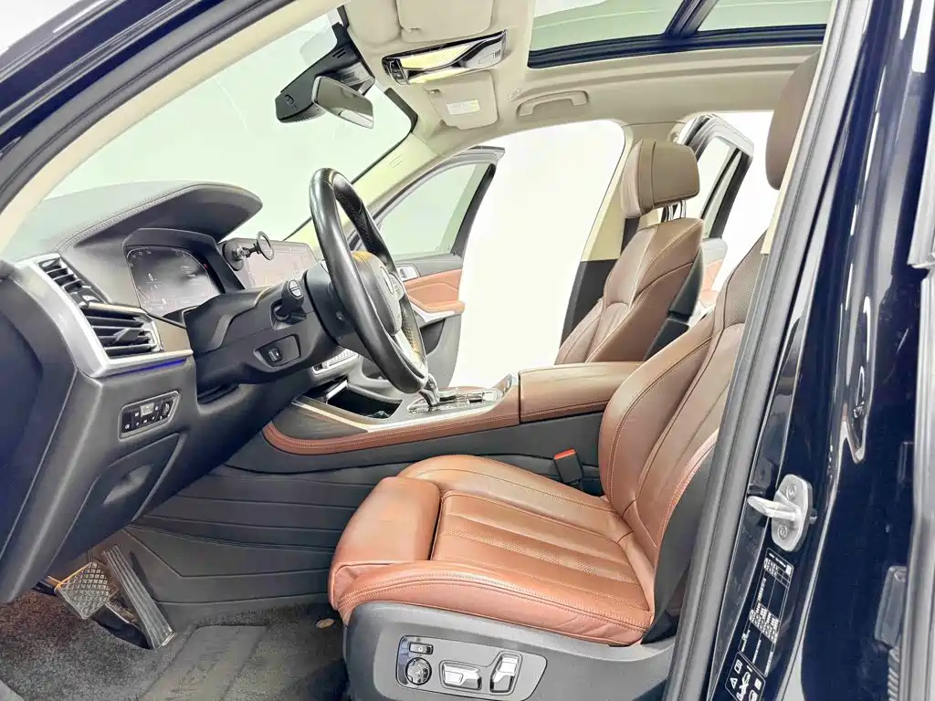 BMW X7 2020 — фото 10
