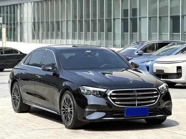 Mercedes-Benz E-Class 2025